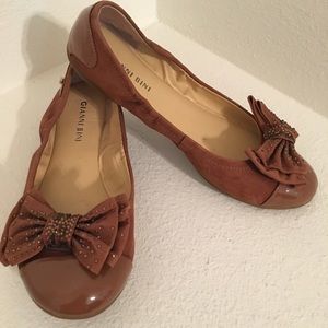 Gianni Bini Brown Flats