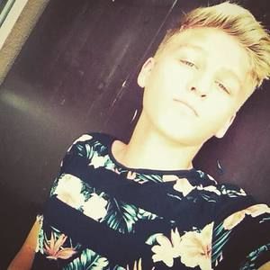 Meet your Posher, Caelum