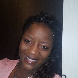 Meet your Posher, Latasha