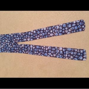 Blue skull lace printed tights NEW