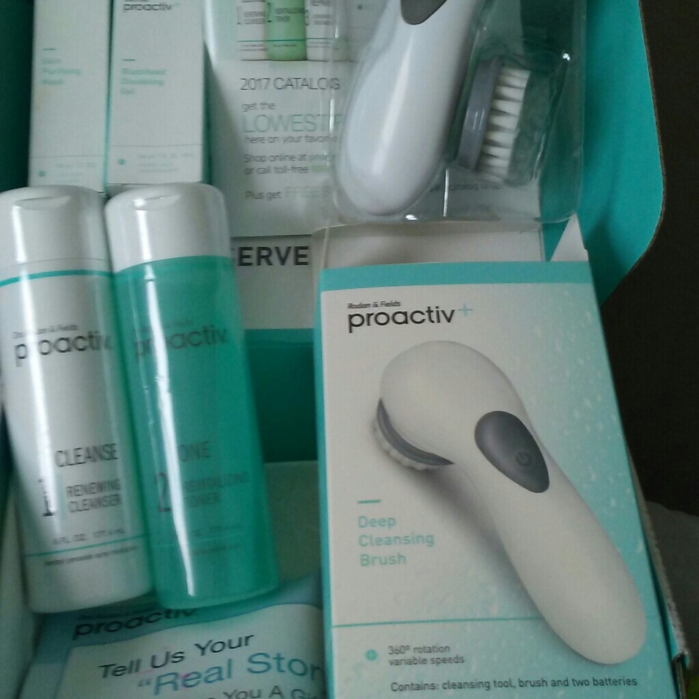???Proactiv Set.See results OVERNIGHT! !