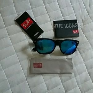 1 hour flash sale Ray ban wayfarer blue