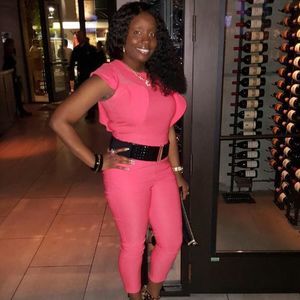 Meet your Posher, Adrienne