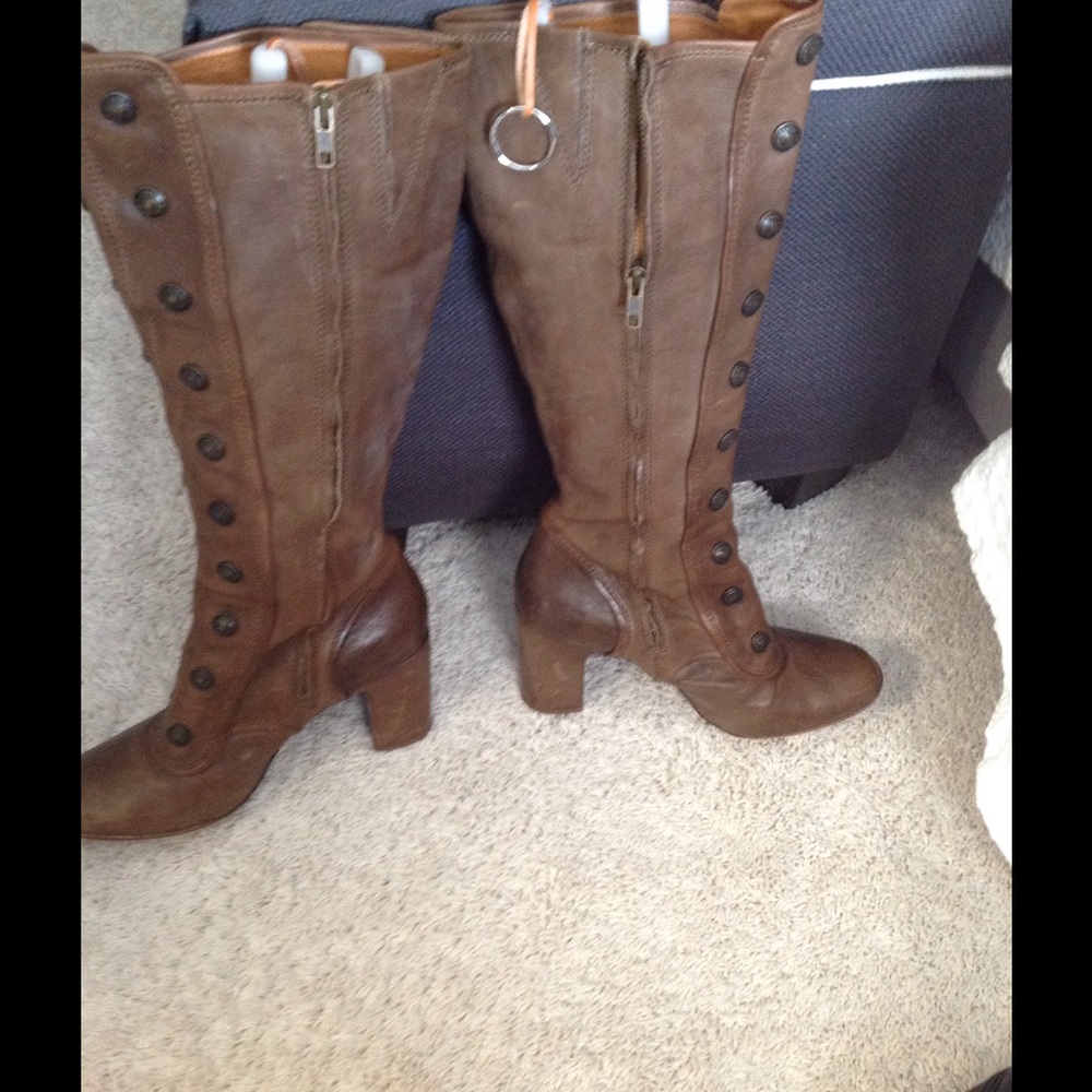 Frye ****prairie style tall boots