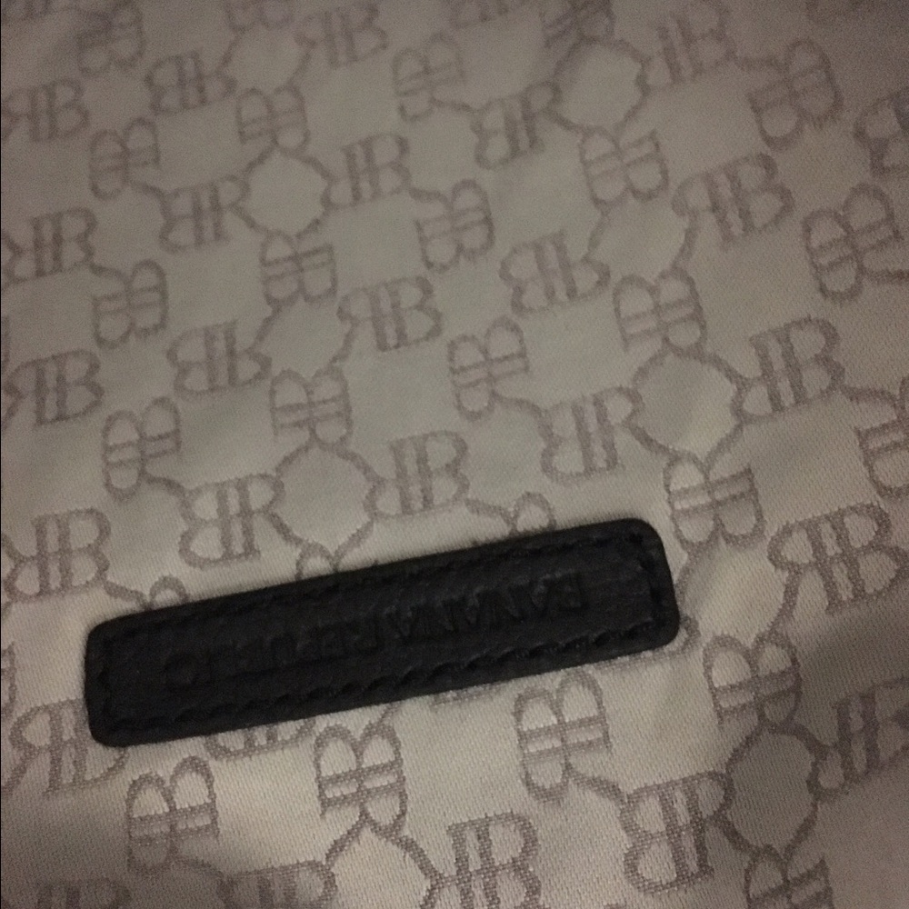 Additional photos - Banana Republic clutch.