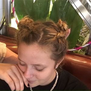 Meet your Posher, Lila