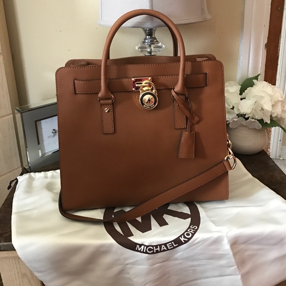 Micheal Kors Hamilton large tote