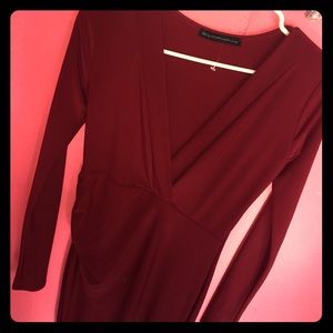 Red V-neck stretchy dress