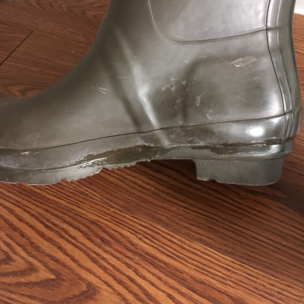 Women's Rain Boots - Picture 4 of 5