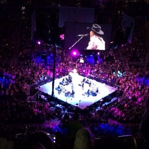 Meet your Posher, Connor