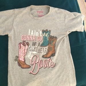 Tee shirt
