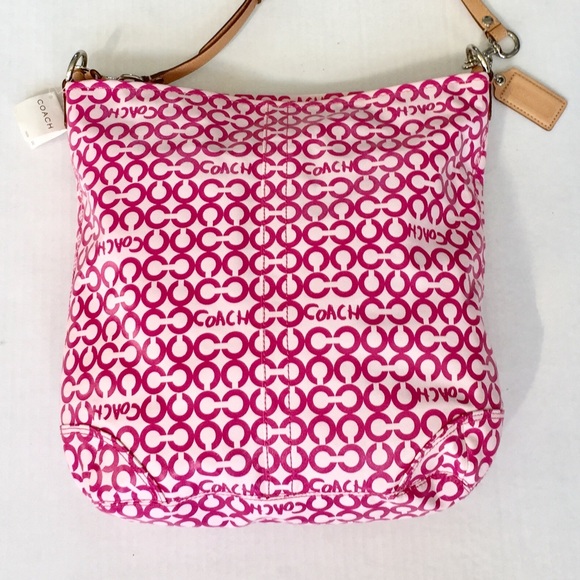 Coach Handbags - Coach NWT Op Art Leah 13341 coated bucket bag RARE