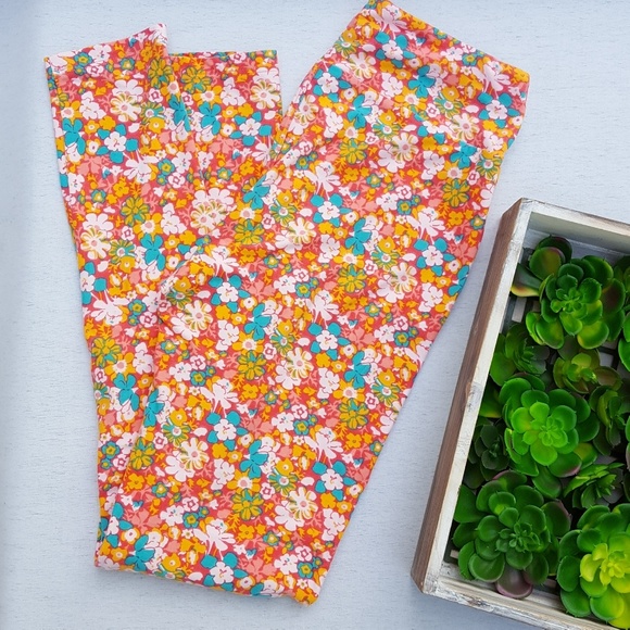 LuLaRoe Pants - Lularoe floral leggings. OneSize -A2