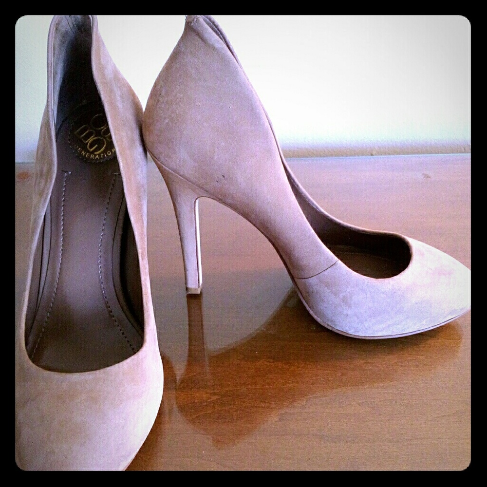 Stilettos suede shoes by BCBG