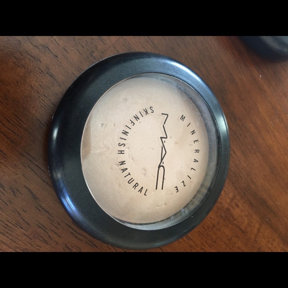 MAC Mineralized skin finish Natural authentic ⭐️⭐️
