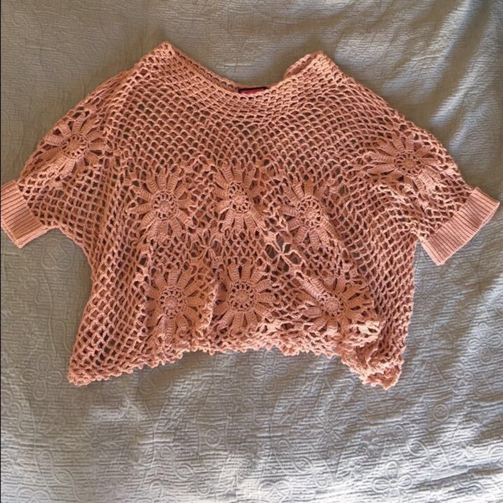 Crochet cover up top