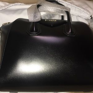 Givenchy Antigona