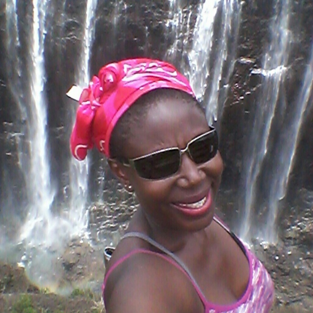 Meet your Posher, Sizweni