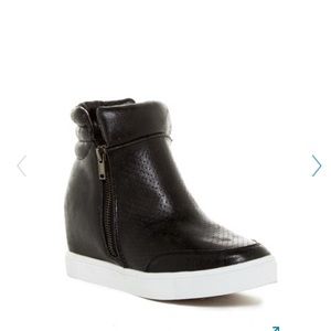 Steve Madden Wedge Sneaker
