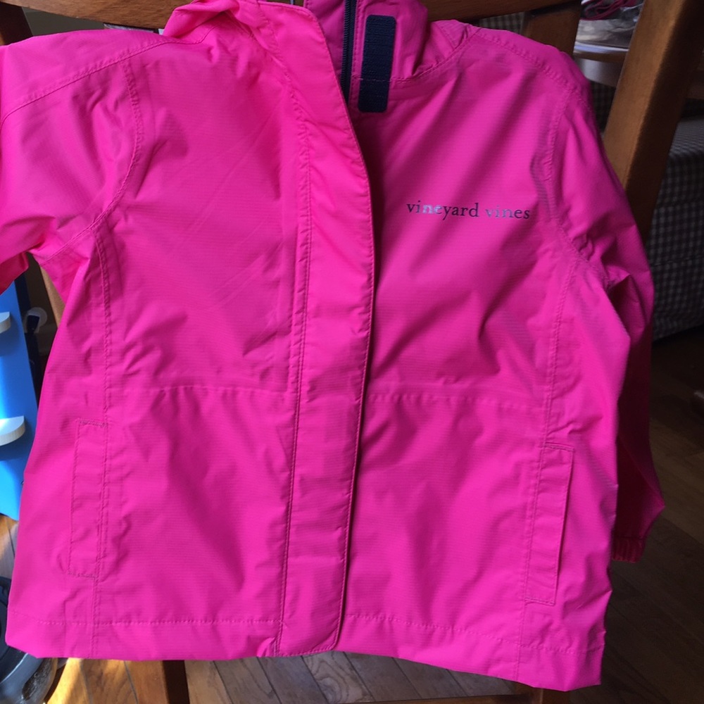 BNWT Toddler Vineyard Vines rain jacket size 3T