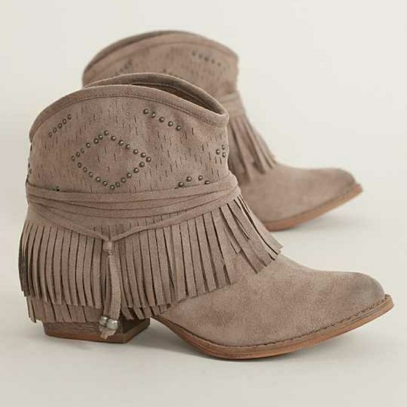Not Rated Shoes - Not Rated taupe tassle bootie
