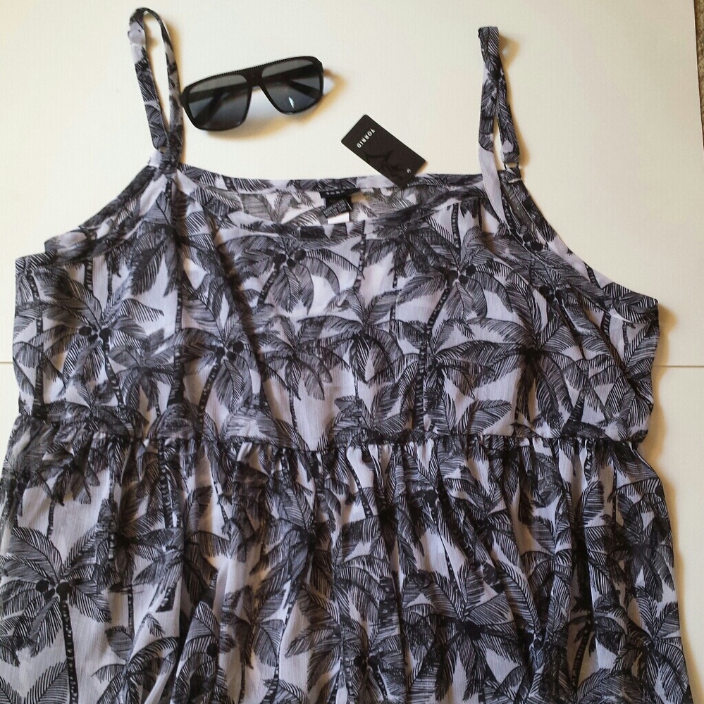 NEW Torrid 4 Camisole Palm Chiffon Babydoll