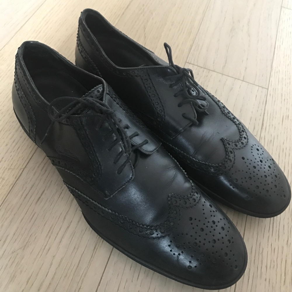 ⛔️SOLD⛔️Louis Vuitton Shoes