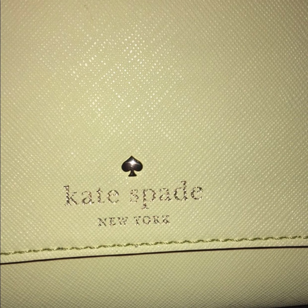 NWOT yellow Kate spade crossbody!