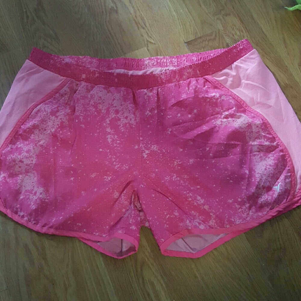 Active shorts with lining