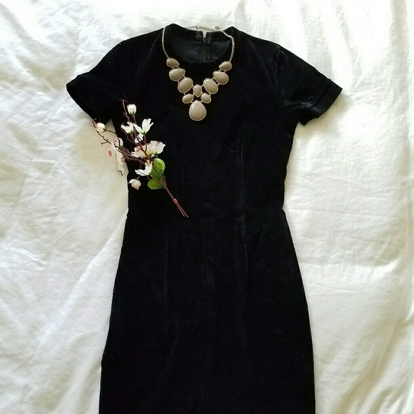Dresses & Skirts - VINTAGE Romeo Gigli Dress (Italian Designer) ♡