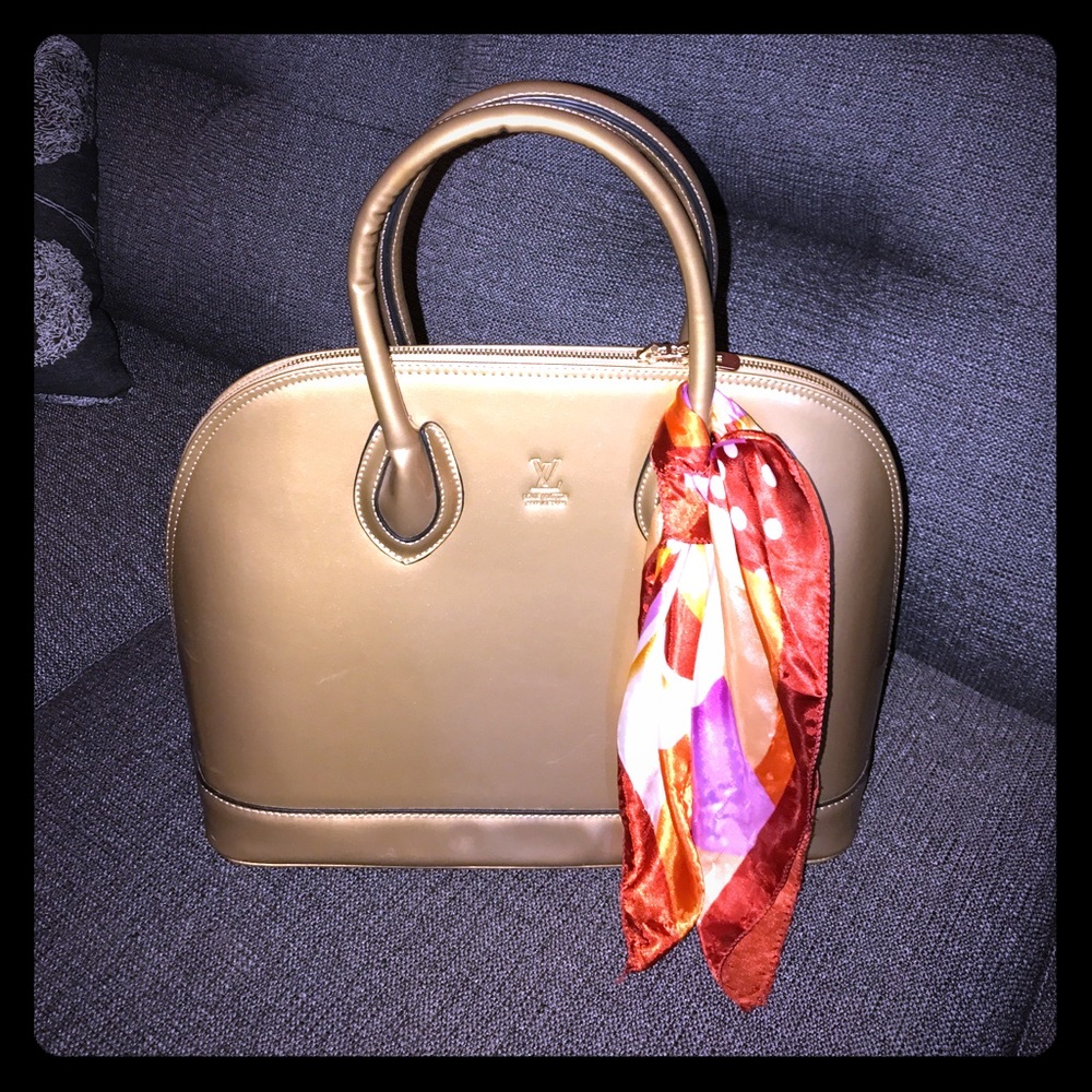 Louis Vuitton Purse