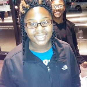 Meet your Posher, Latashia