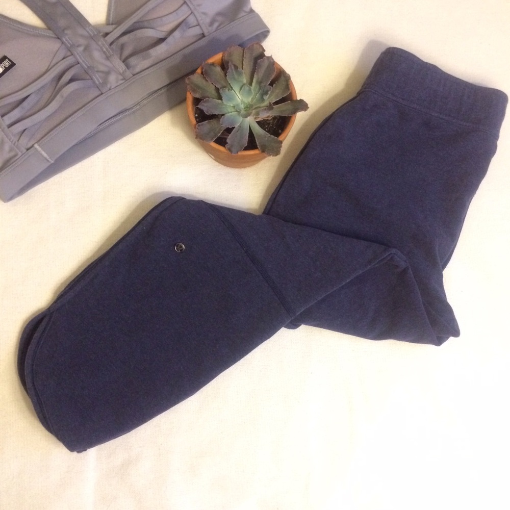 Lululemon Cropped Yoga Pants