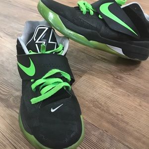 Kevin Durant IV custom Nike’s