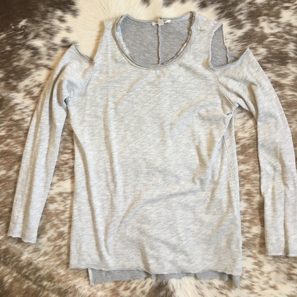 Nation Cold shoulder sweater