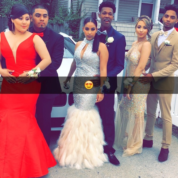 PROM DRESS FOR SALE - Picture 4 of 4