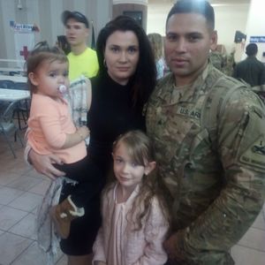 Meet your Posher, Eleonora