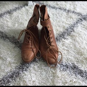 Vintage 1980s leather boots