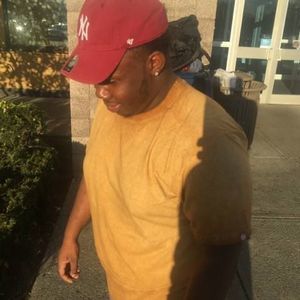 Meet your Posher, Tarik