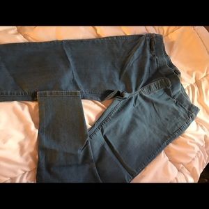 Forever 21+'high waisted jegging