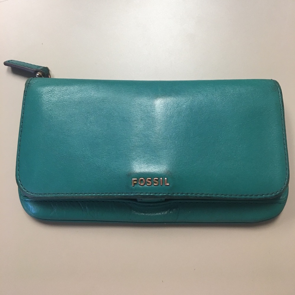 Fossil wallet