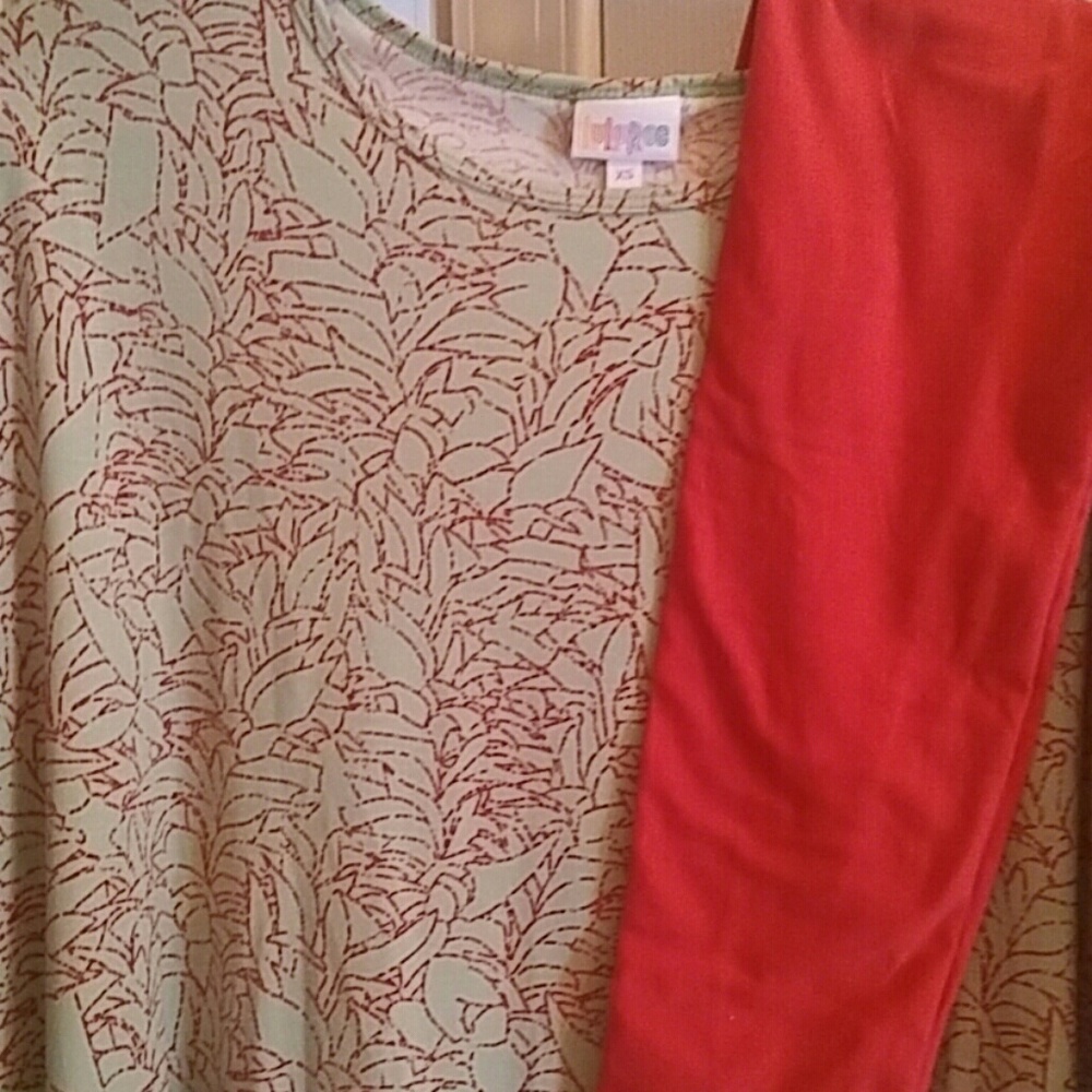 Lularoe matching XS Irma and OS leggings