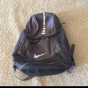 Nike elite backpack