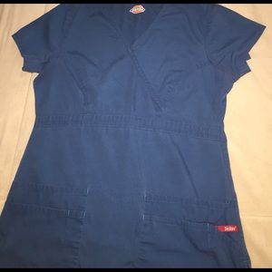 Cherokee Scrub top