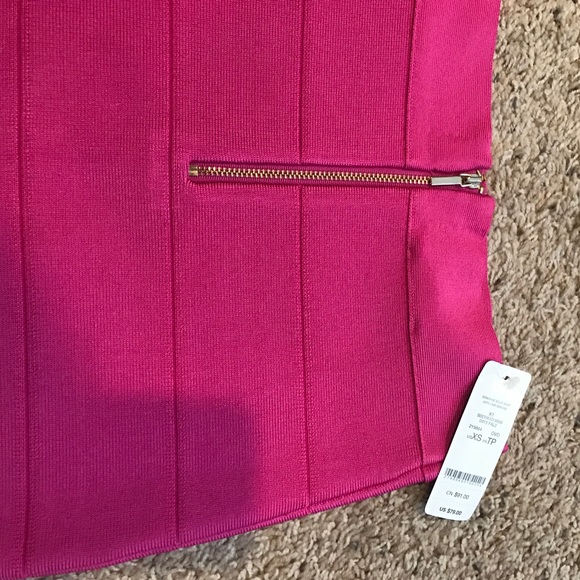 NWT bebe bandage skirt - Picture 2 of 3