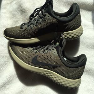 OLIVE WOMENS NIKES