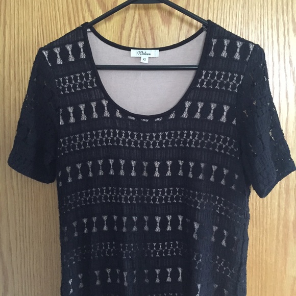 Lace Tee - Picture 2 of 2