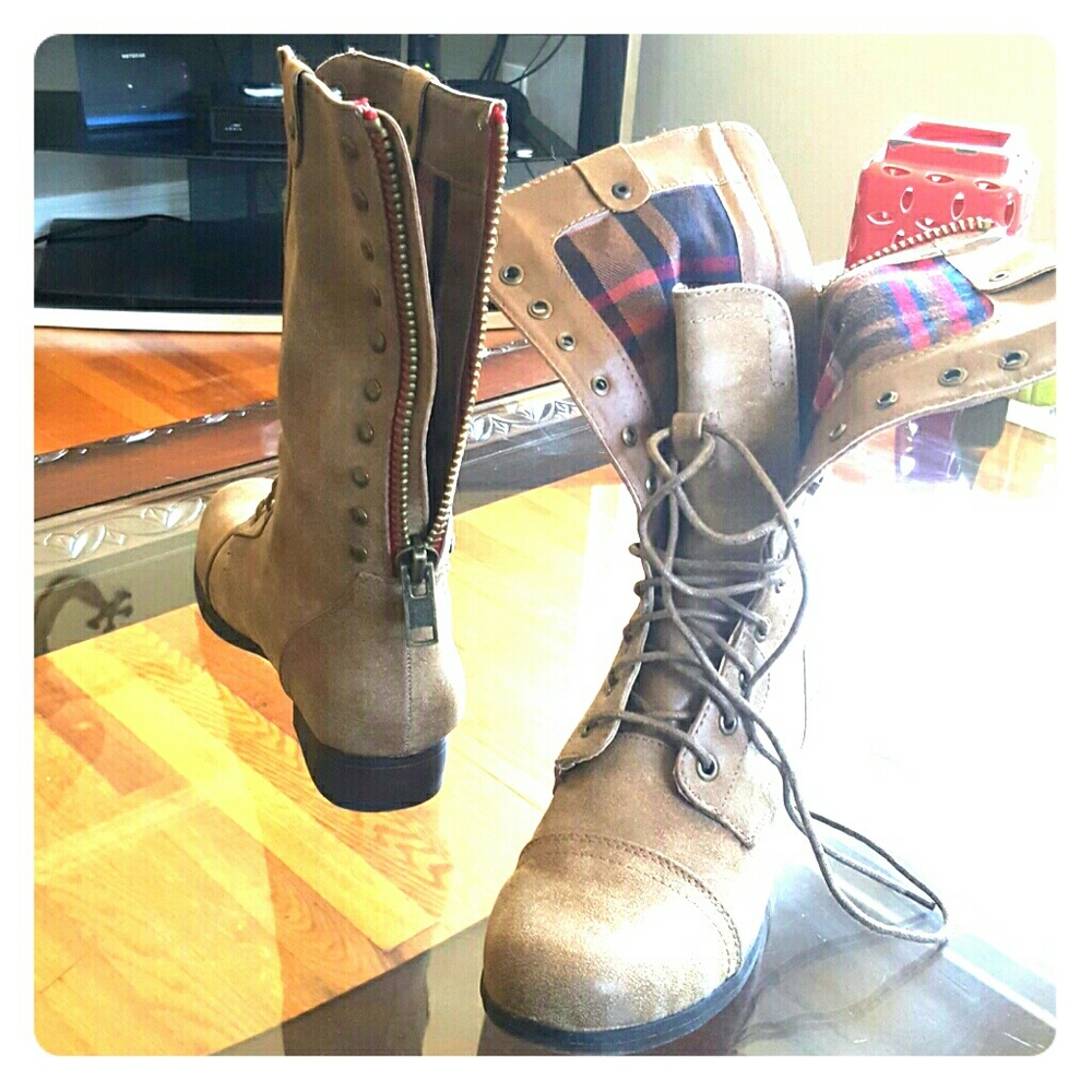Madden girl fold over boots