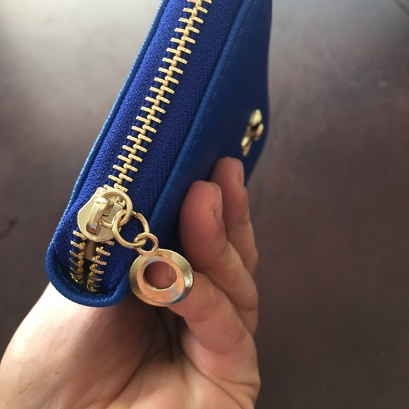 CLOSET CLOSING Beautiful leather wallet - Picture 5 of 7