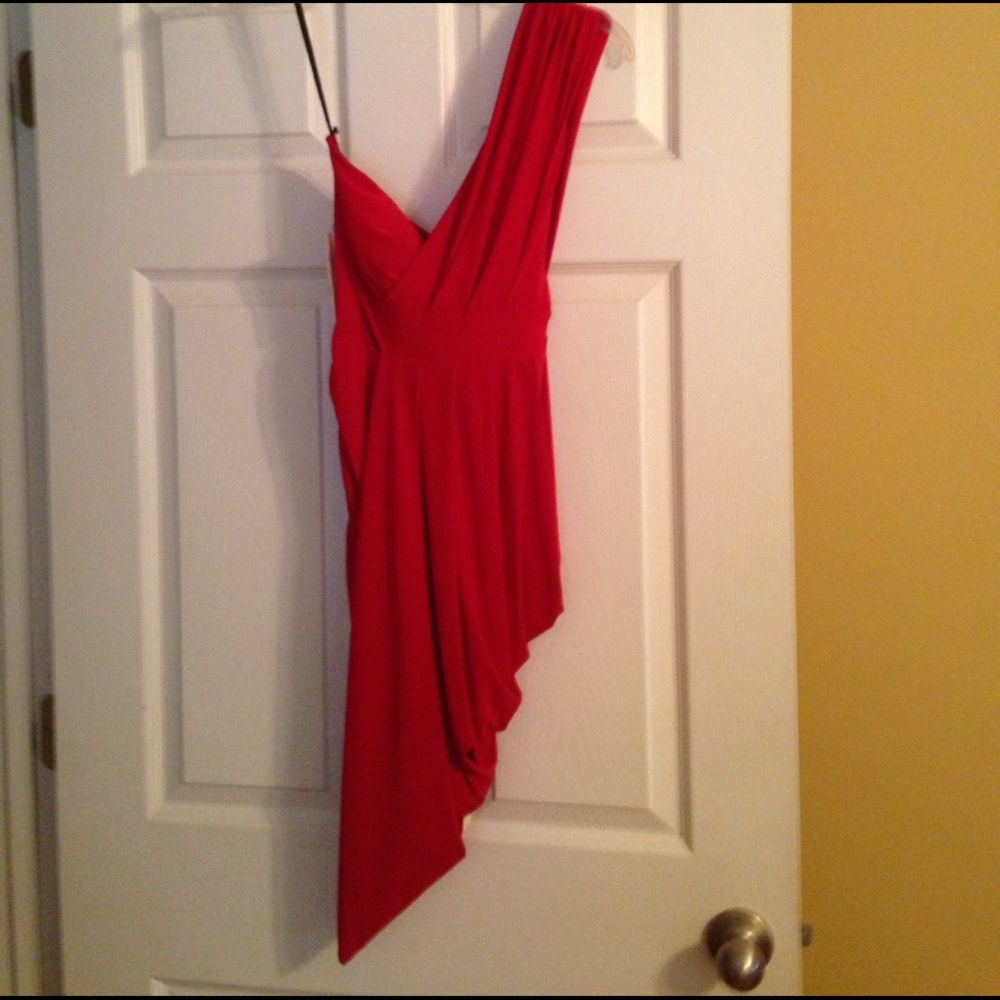Red party dress